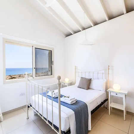 Artisan Seafront 6 * Πρωταράς